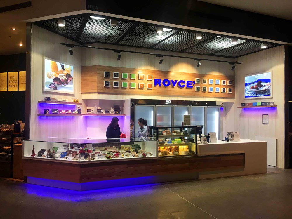 good lighting for shopfitting royce shop